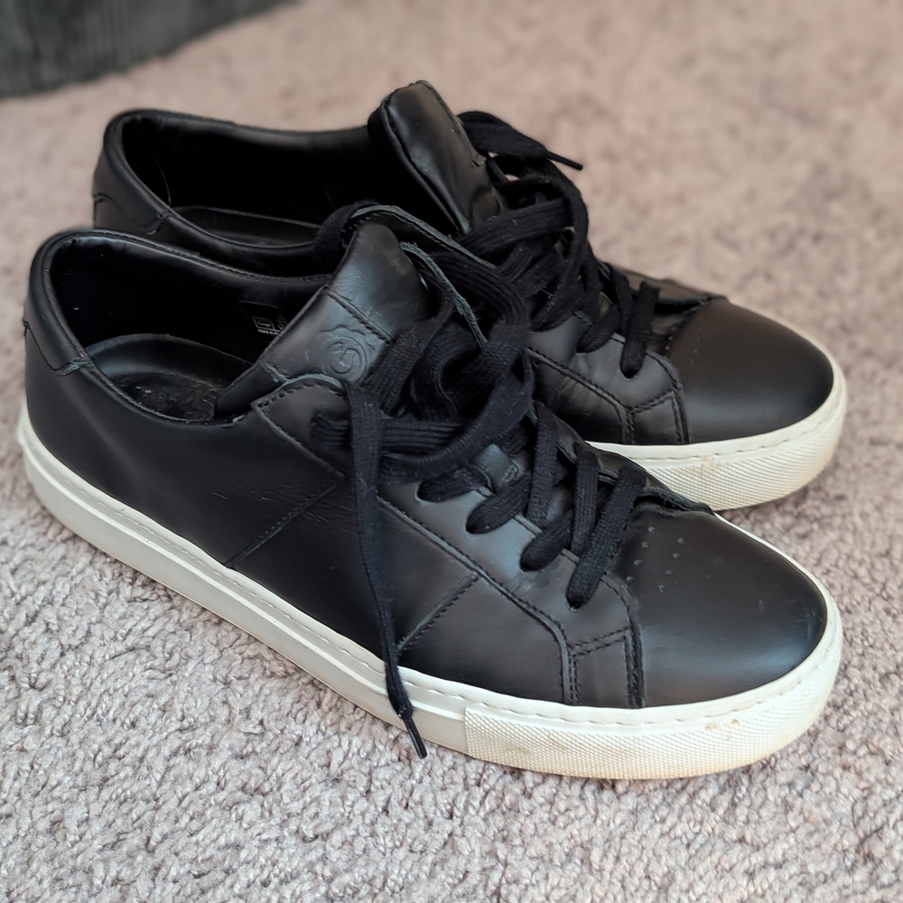 Greats Black Leather Royale Sneakers